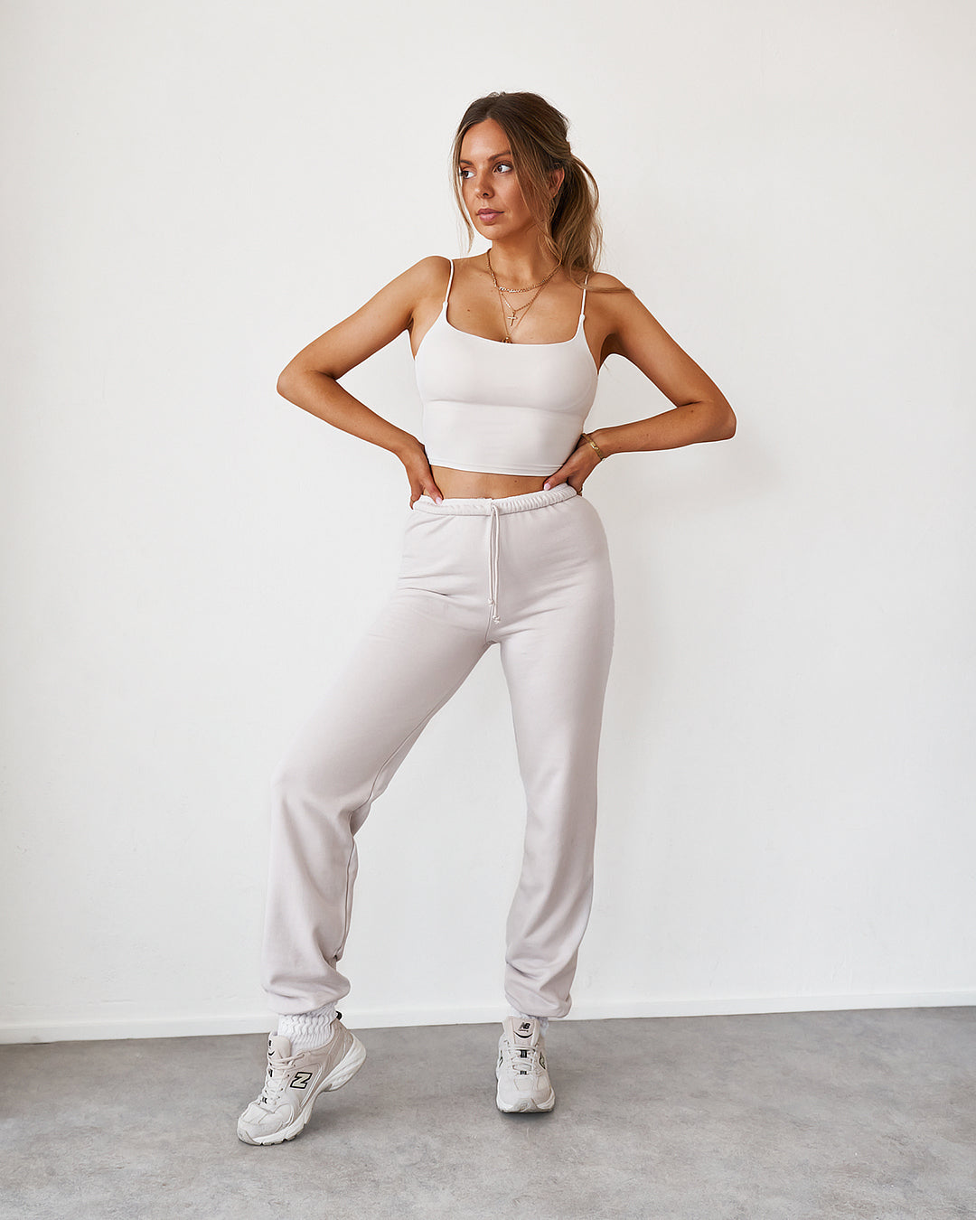 Classic Sweatpants - Almond