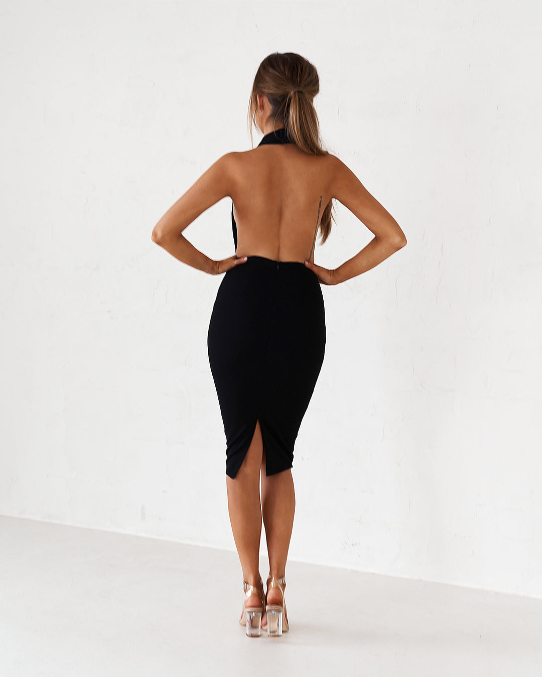 Backless Midi Dress - Black
